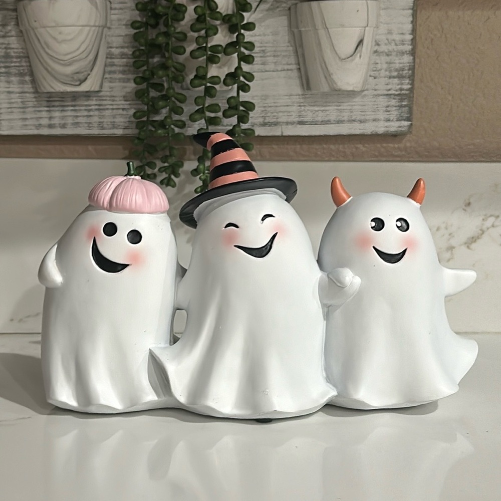 Goblin & Ghoul Ghost Trio Halloween Decor